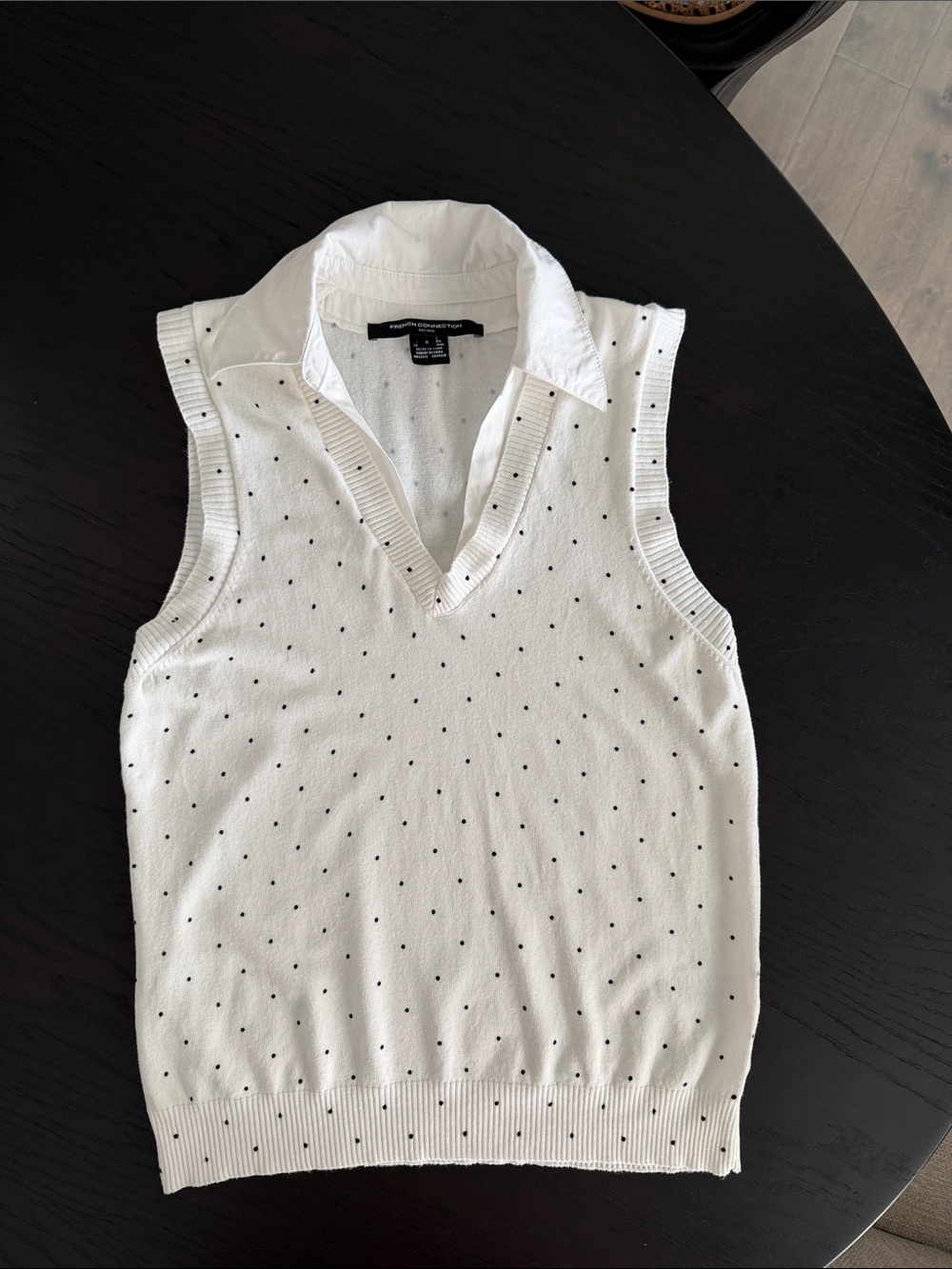 Polka dot sleeveless knit top